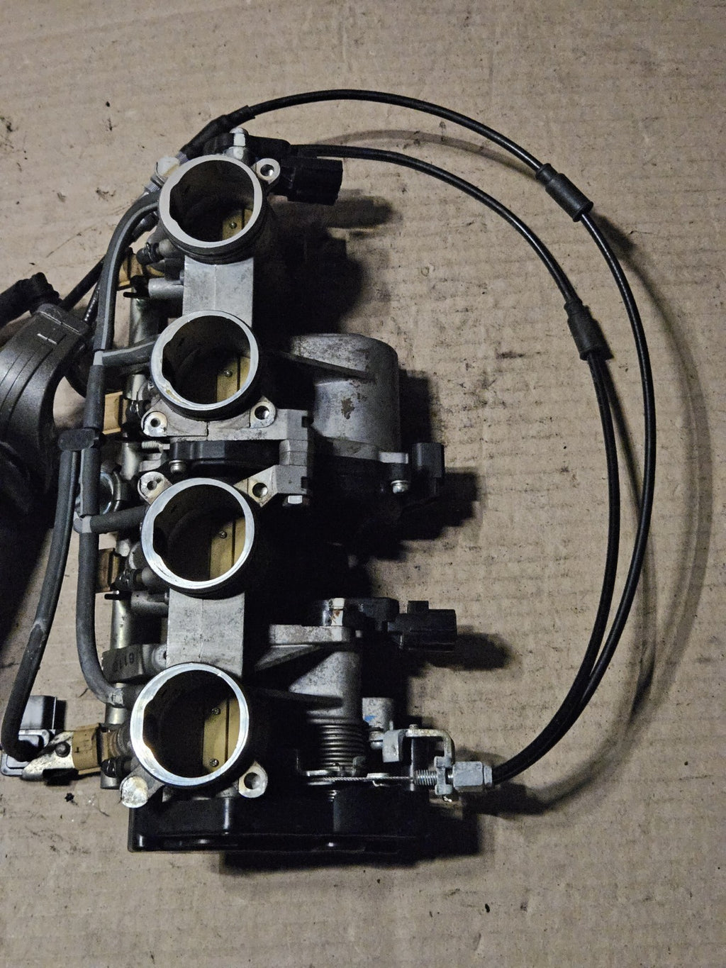 2008-2016 Yamaha YZF-R6 R6 OEM Throttle Bodies Fuel Injectors 13S-13750-00-003