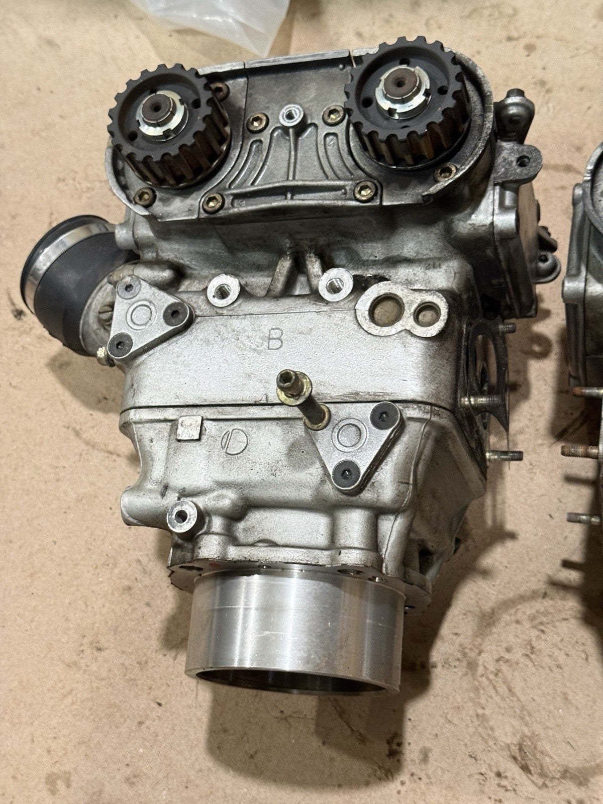 94-03 Ducati 748 OEM Vertical Horizontal Cylinder Head Engine Top End Motor Set