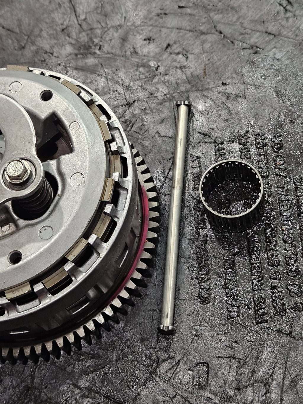 2017-2025 Suzuki GSX-R1000 GSXR1000R L7 OEM Clutch Basket Hub Plates 21200-1788021