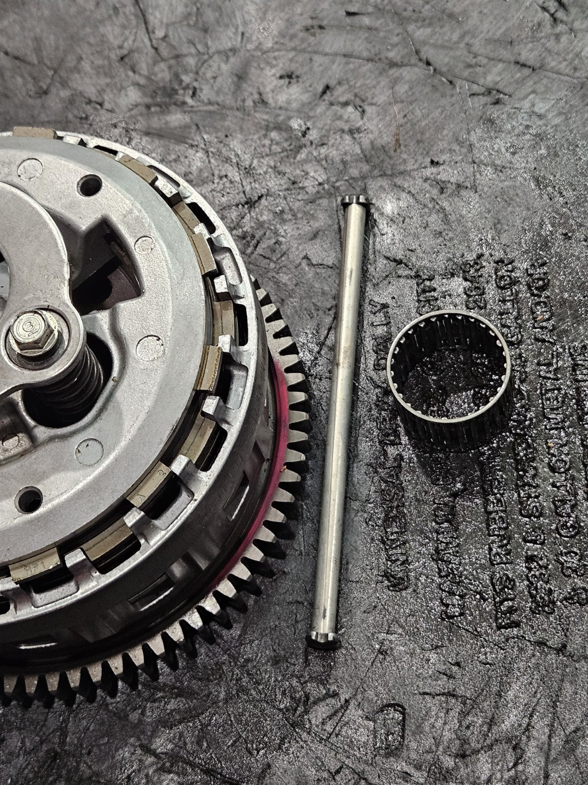 2017-2025 Suzuki GSX-R1000 GSXR1000R L7 OEM Clutch Basket Hub Plates 21200-1788021