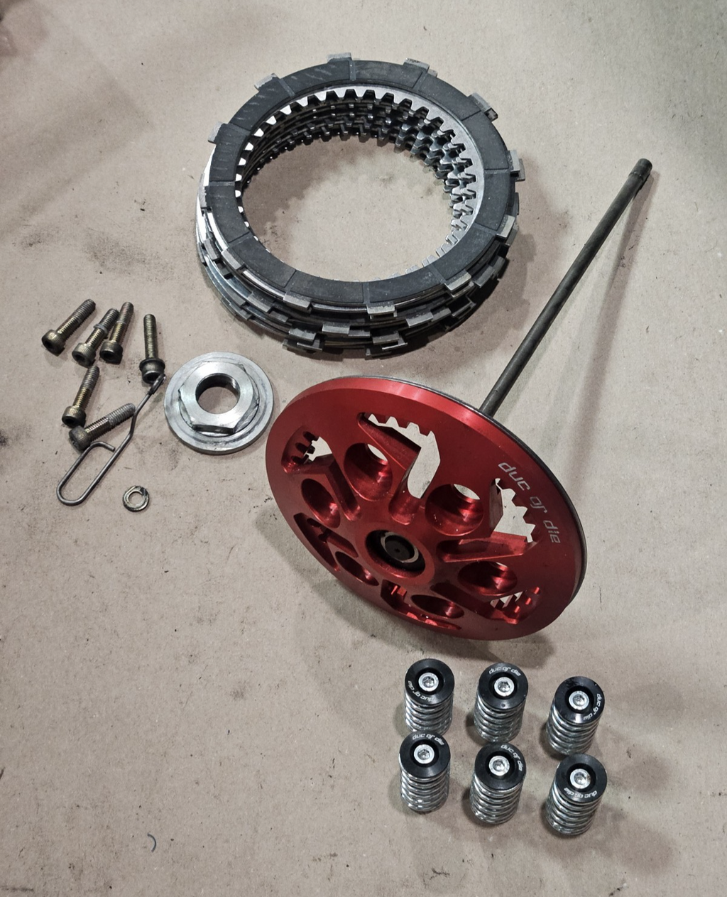 Ducati Dry Clutch Billet Pressure Plate Springs Bolts Red Black 748 916 996 1098