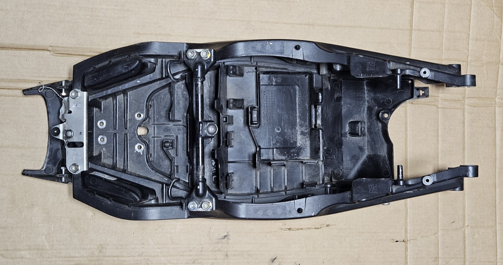 2008-2016 Honda CB1000R OEM Rear Subframe Tail Seat Undertail 2011