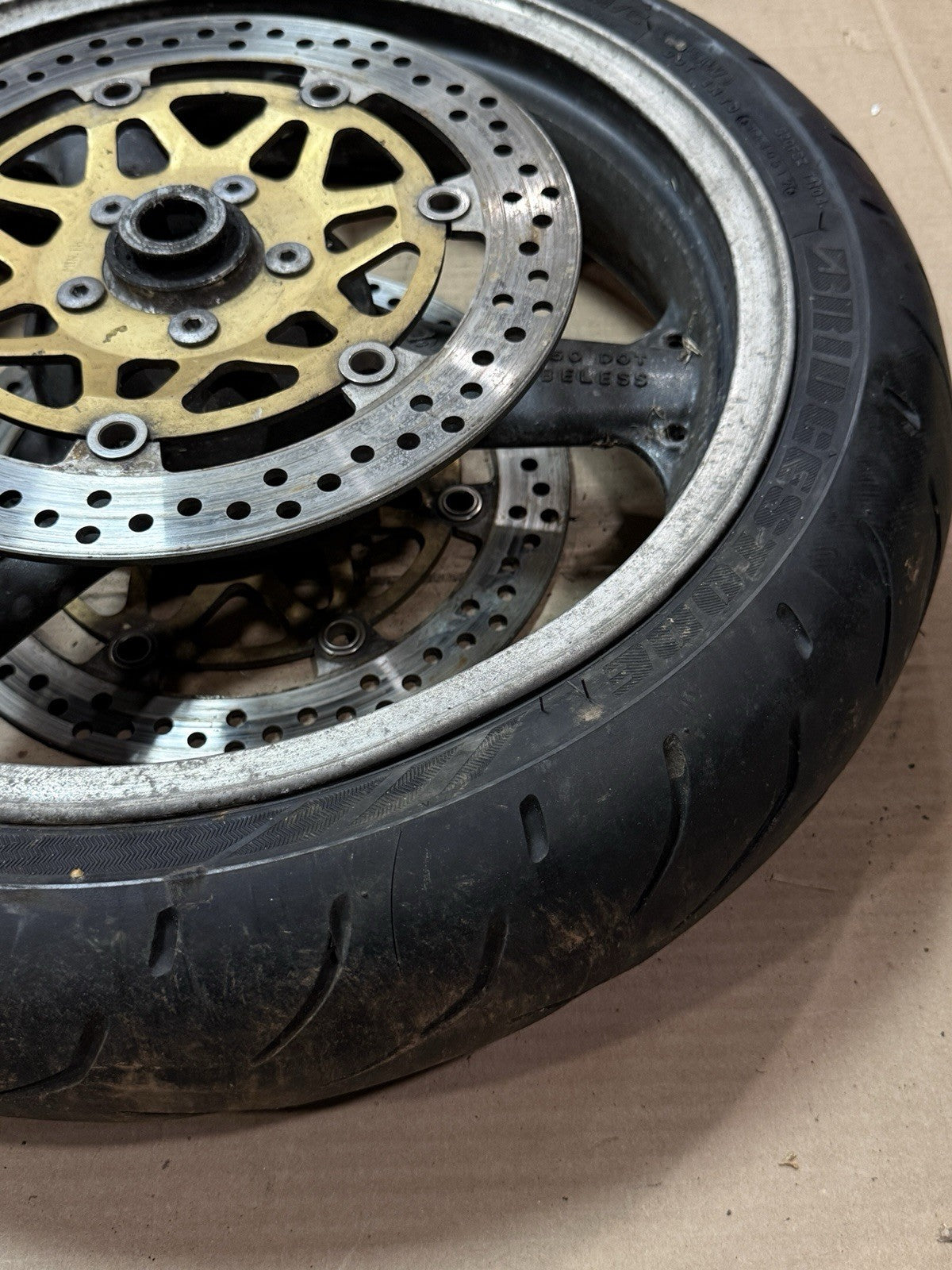 98-02 Kawasaki Ninja ZX6R ZX600 00-03 ZX9R OEM Front Wheel Rim 17x3.5 41073-163320