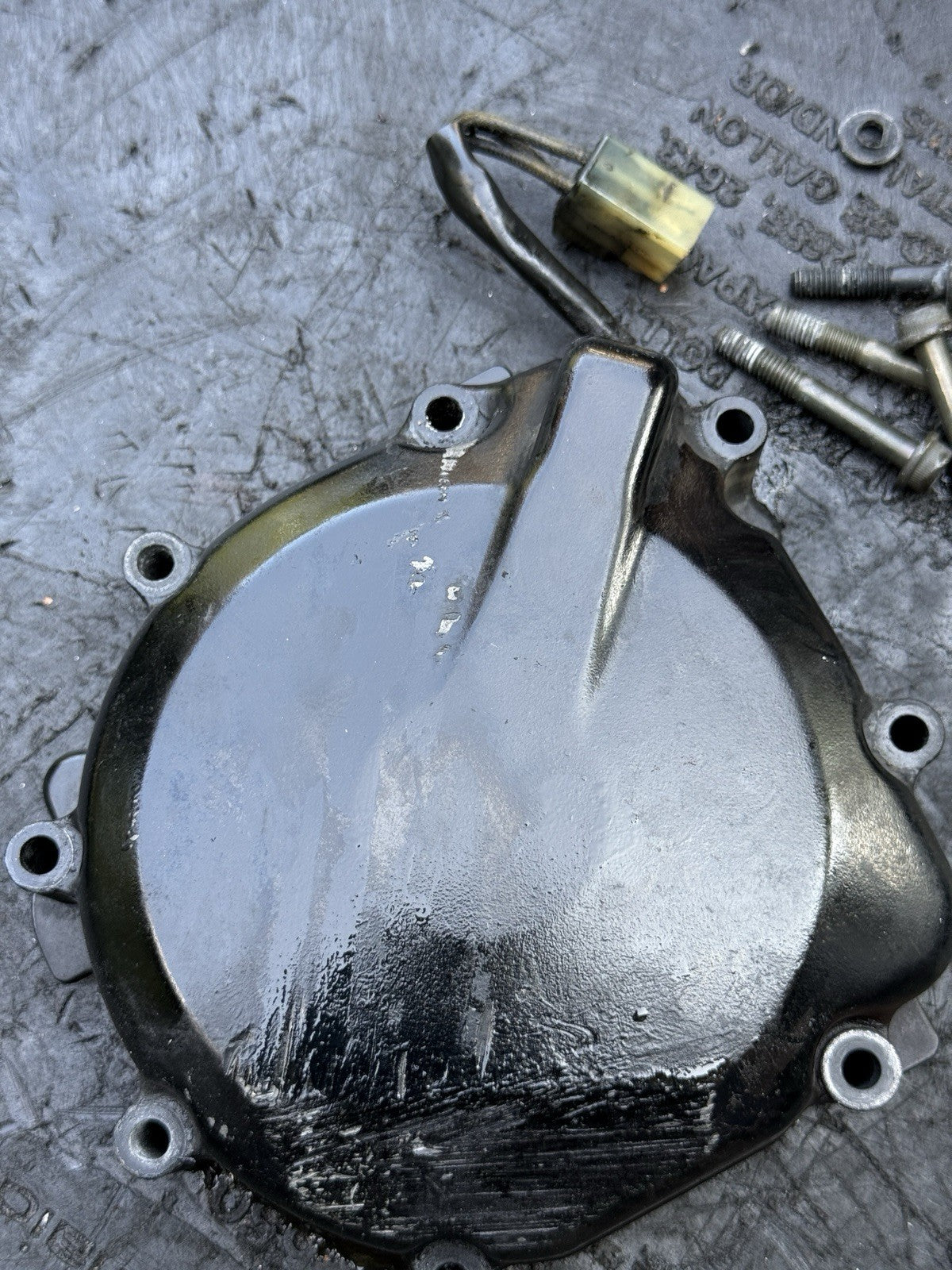2000-2003 Suzuki GSXR750 OEM Stator Magneto Generator Engine Side Cover Assembly6
