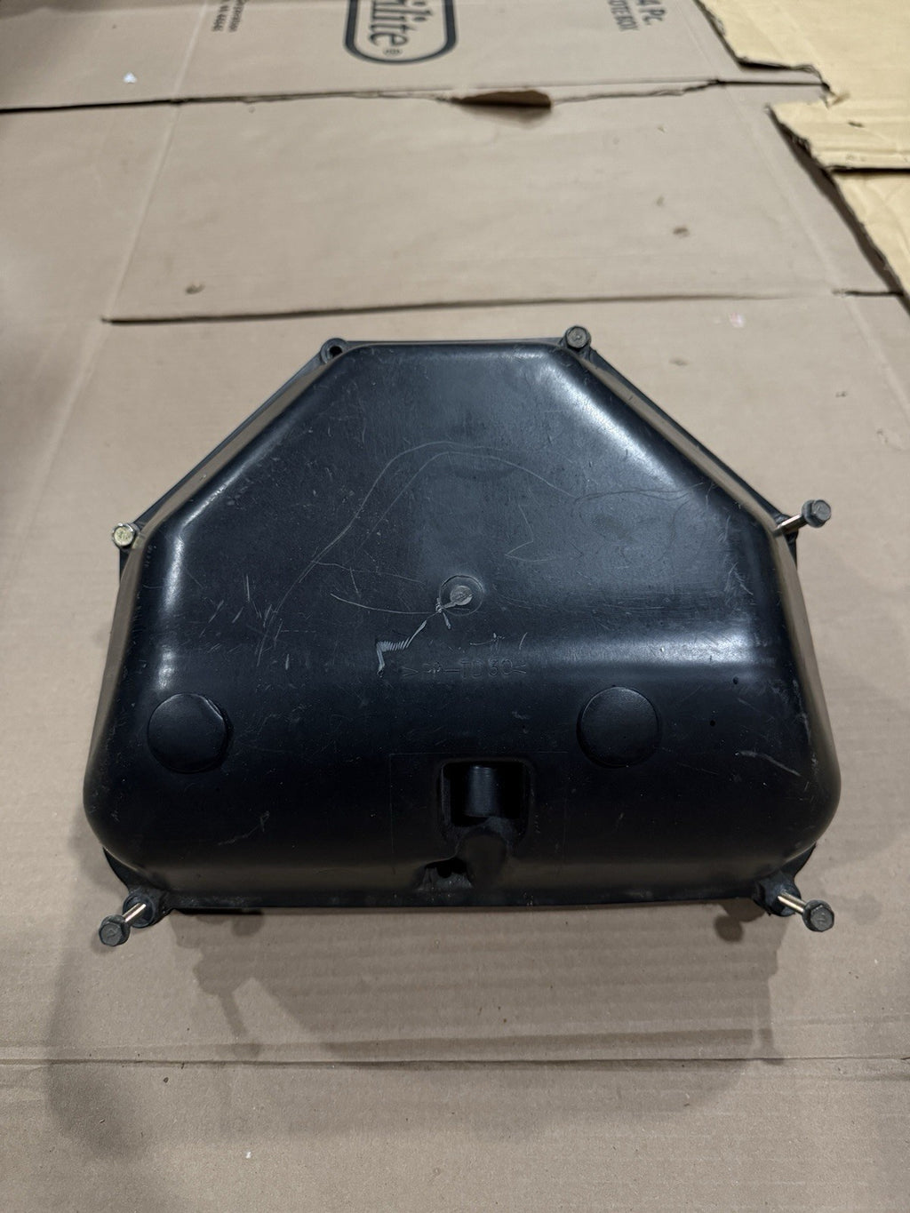 1998-1999 Kawasaki Ninja ZX6R ZX600G OEM Airbox Air Box Filter Case 11010-173613