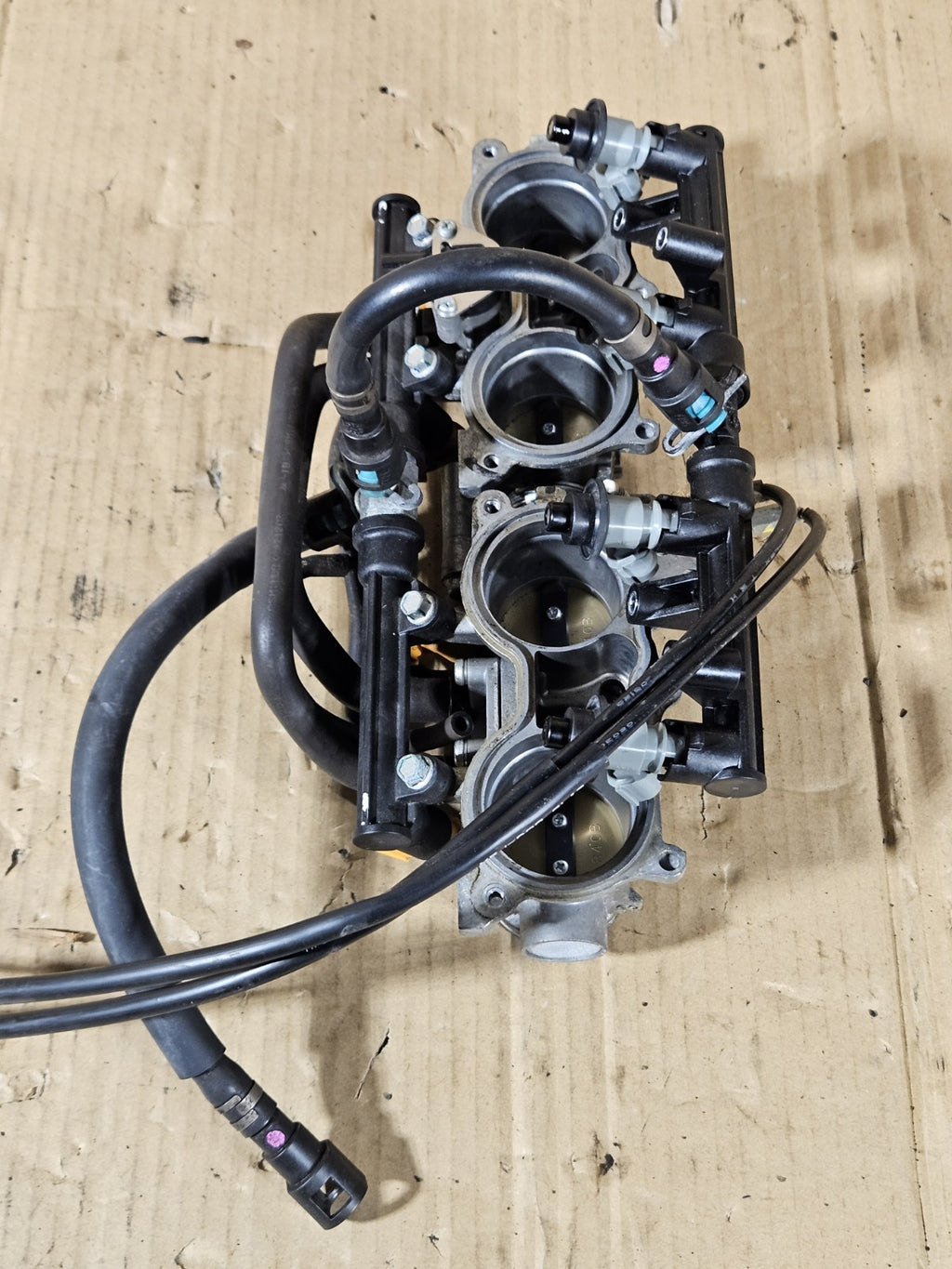 2013 Honda CBR600RR CBR 600RR OEM Throttle Body Primary Secondary Fuel Injectors14