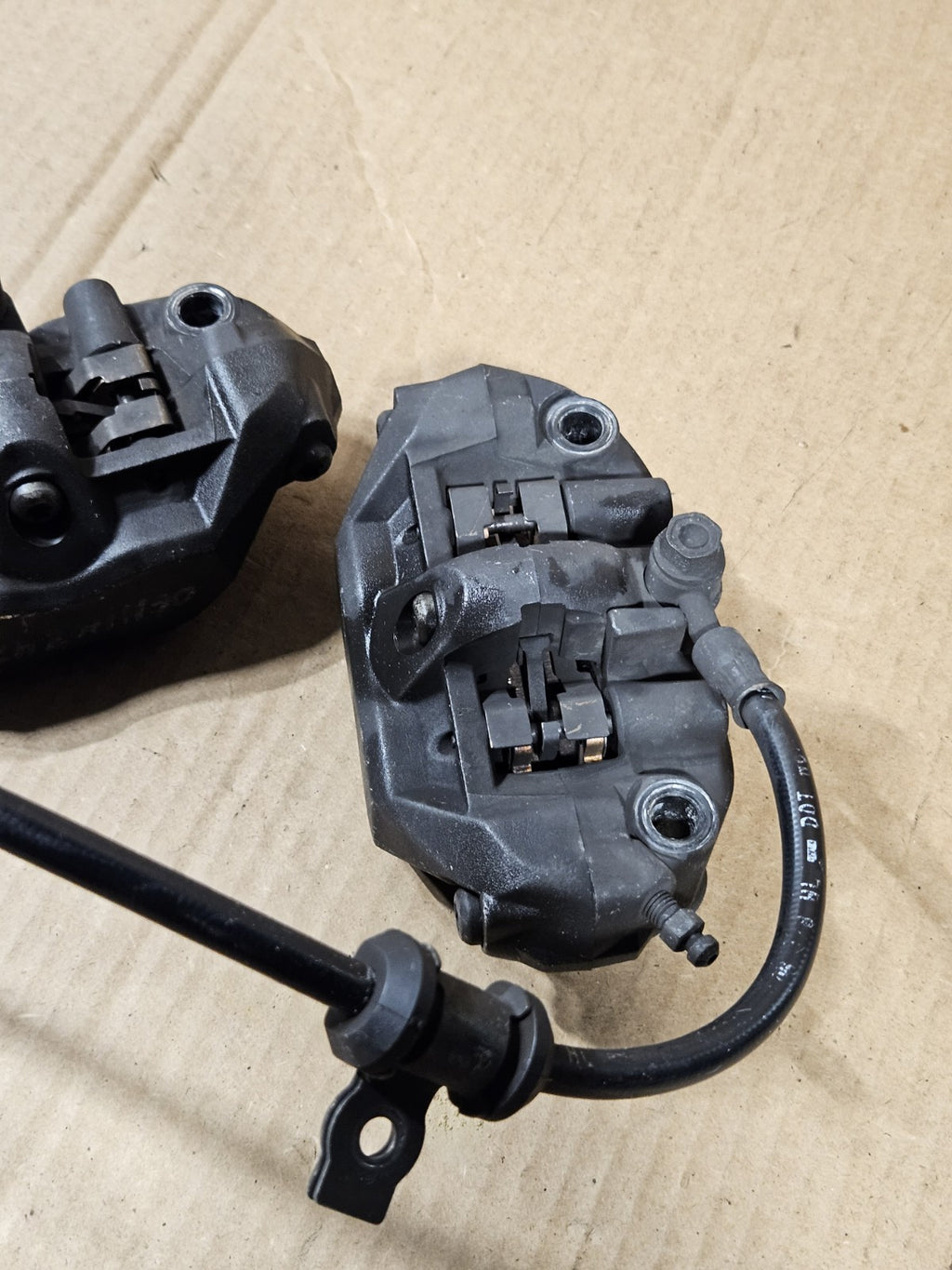 2006 Honda CBR1000RR Front Brake Assembly Complete OEM 45530MEL006 2006-200710