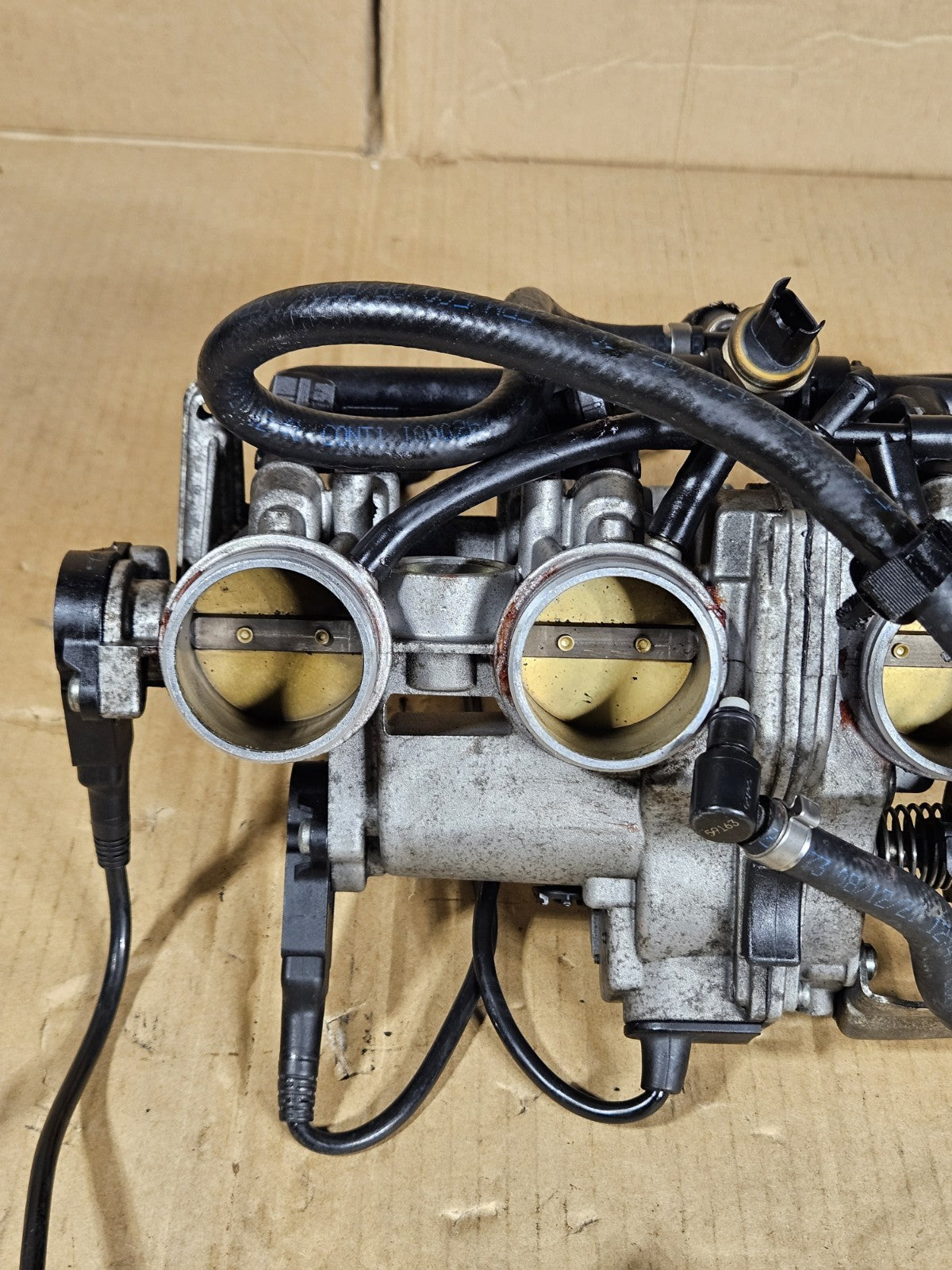 2009-2014 BMW S1000RR OEM Throttle Bodies Primary Secondary Injectors READ20