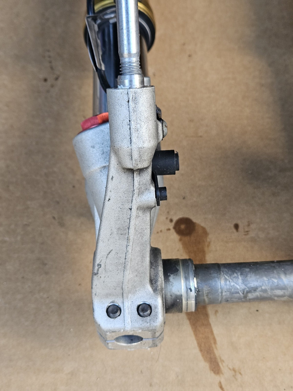 2014 10-14 BMW S1000RR OEM Front Fork Suspension Lower Triple Tree Assembly