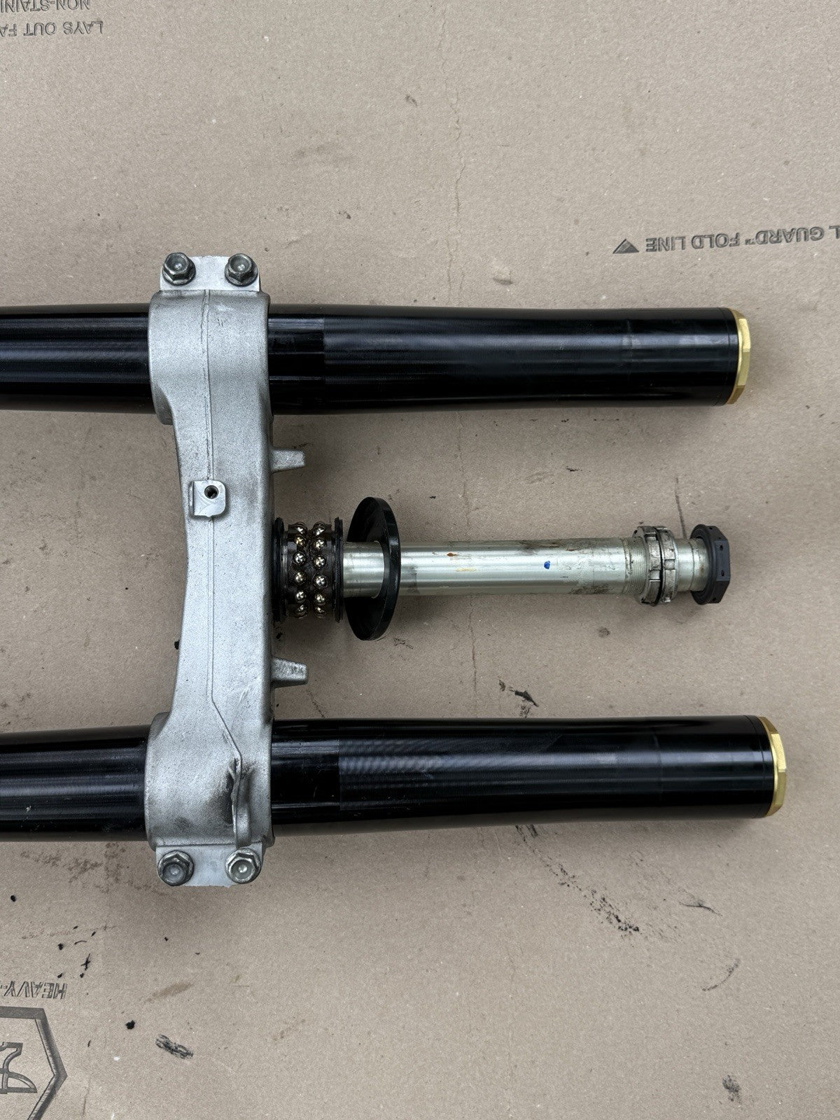 2017-2025 Suzuki GSXR1000 GSX-R 1000 OEM Front End Forks Triple Tree Clamp Lower