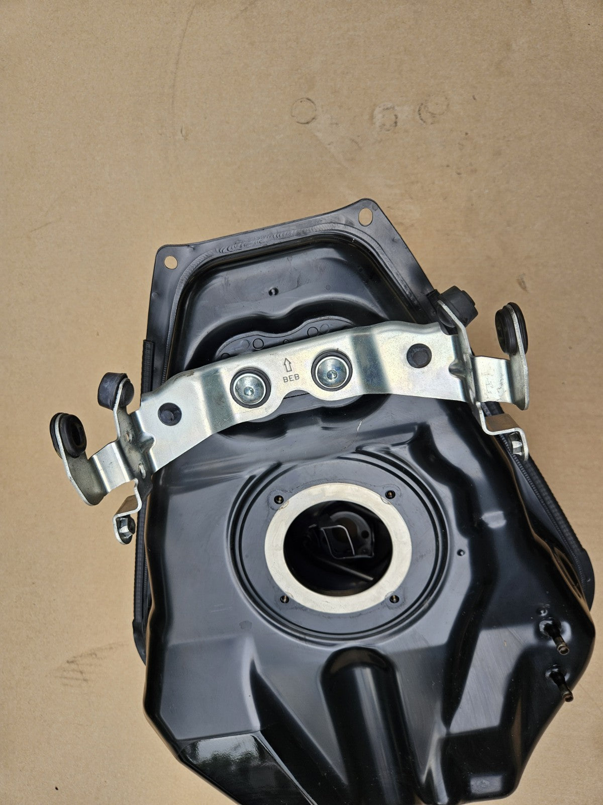2022-2025 Yamaha YZF-R7 R7 OEM Gas Fuel Tank Petrol Reservoir BEB-24110-00-005