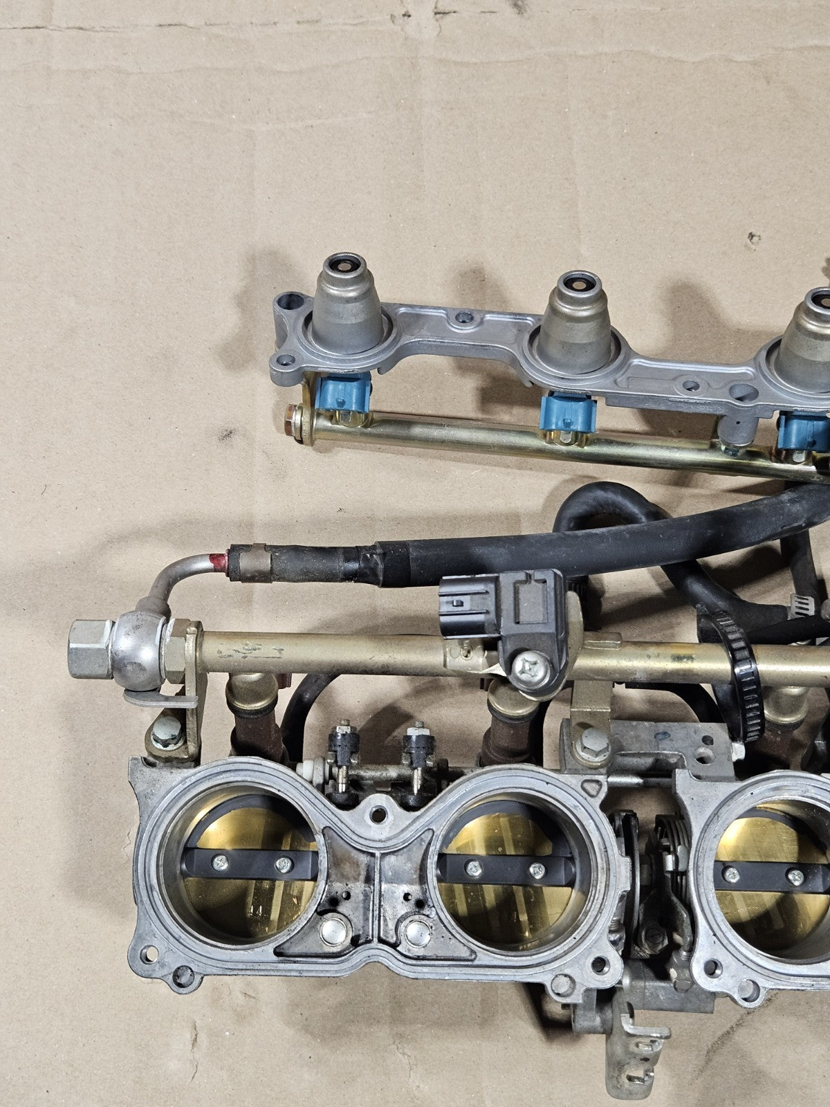 2006-2007 Honda CBR1000RR Fireblade OEM Throttle Bodies Injectors 16401-MEL-A213