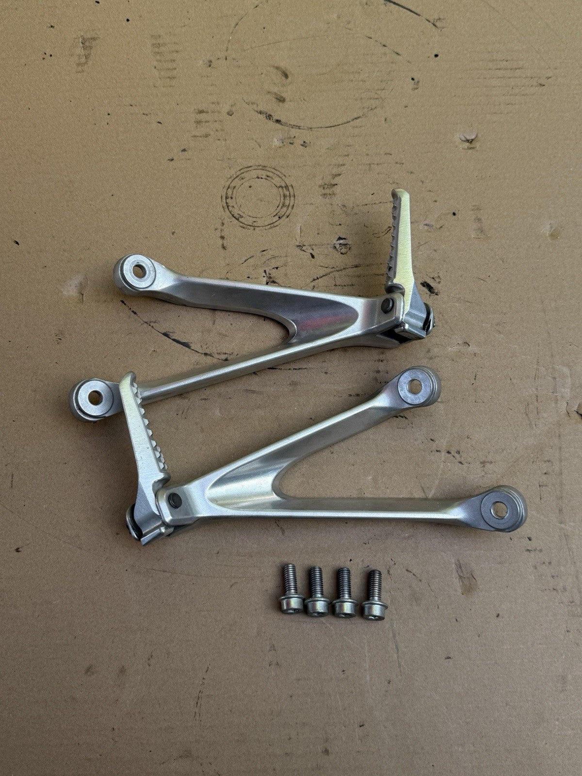 2008-2009 Honda CBR1000RR OEM Rear Passenger Foot Peg Brackets Set 50750-MFL-0002