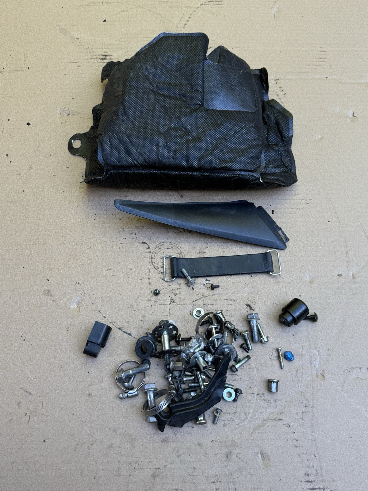 2008-2012 Honda CBR1000RR Fireblade OEM Hardware Lot Bolts Nuts Screws Misc SC590