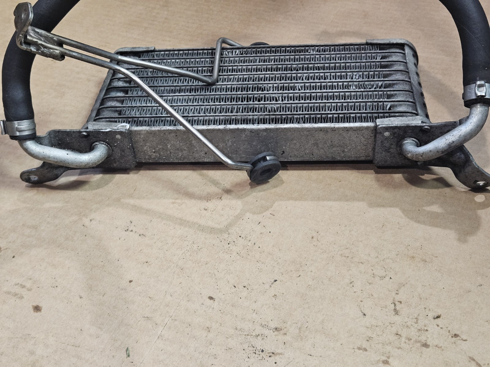 BMW S1000R S1000RR S1000XR HP4 Oil Cooler w/ Lines Engine Cooling