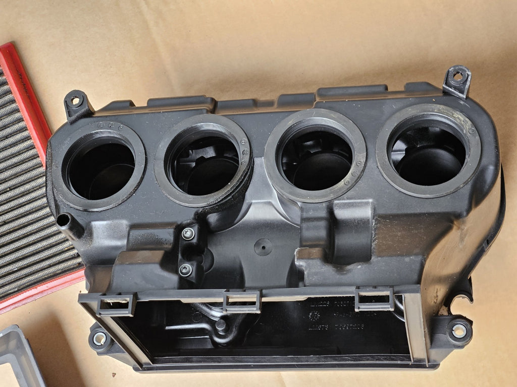 2010-2014 BMW S1000RR OEM Airbox Intake Filter Box Housing 2014