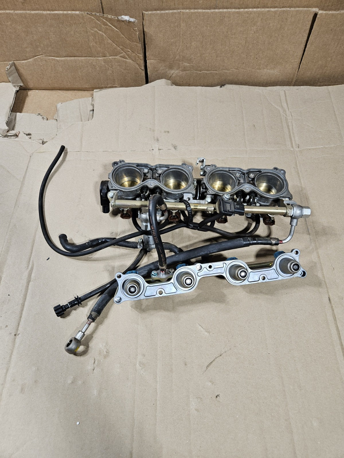 2006-2007 Honda CBR1000RR Fireblade OEM Throttle Bodies Injectors 16401-MEL-A214