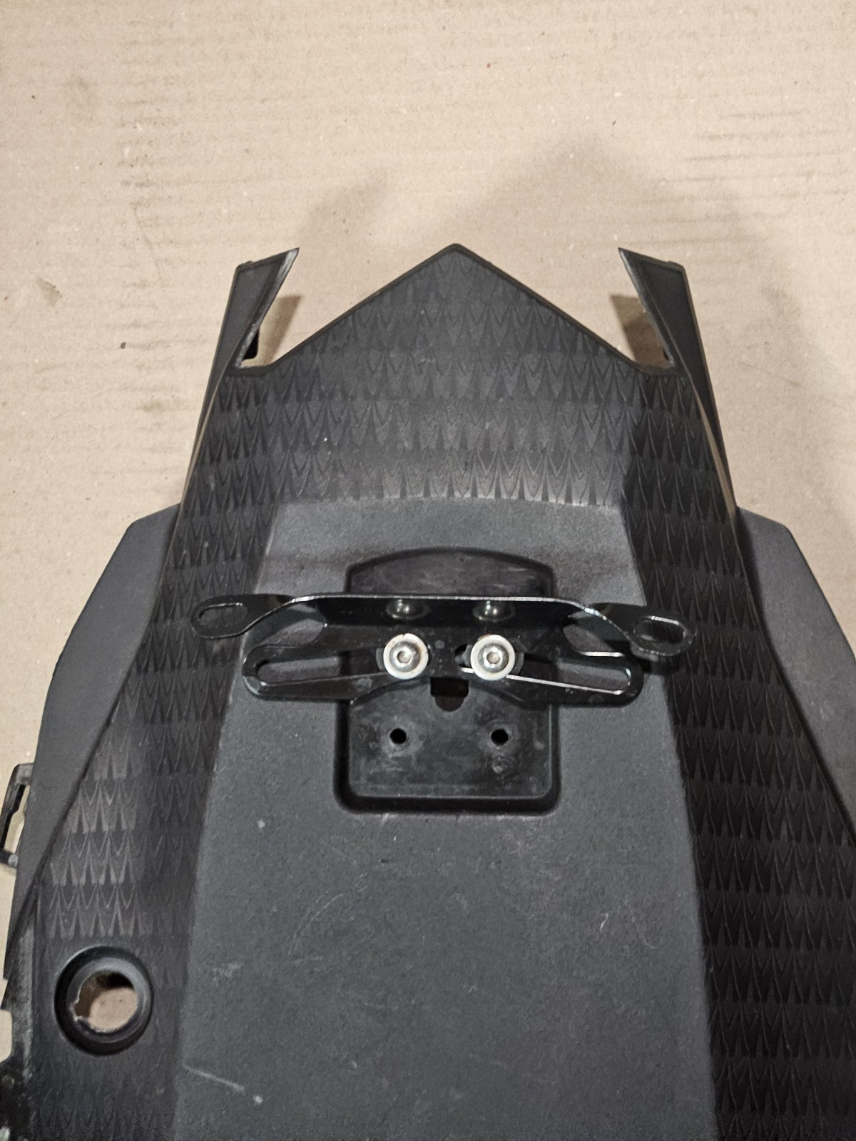 13-18 Kawasaki Ninja ZX6R 636 OEM Battery Tray Under Tail Section Fairing Cover
