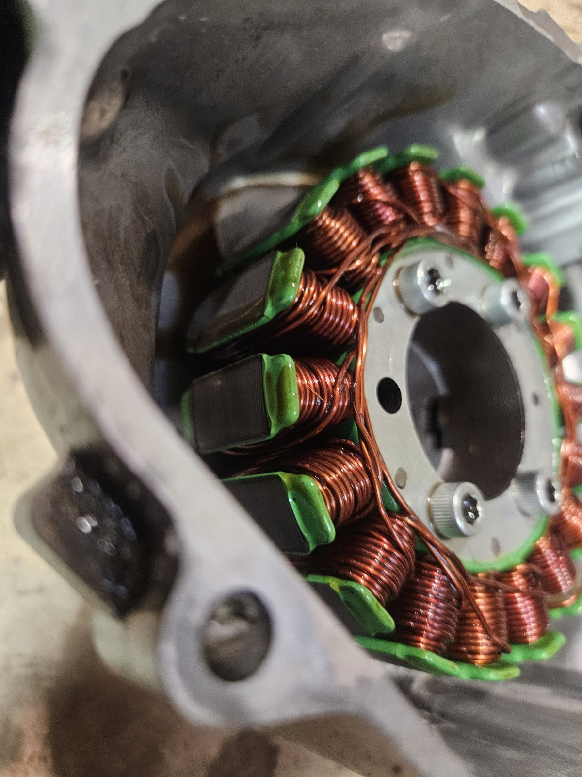 01-03 2002 Honda CBR600 F4i Stator Magneto Generator Coil Engine Side Cover