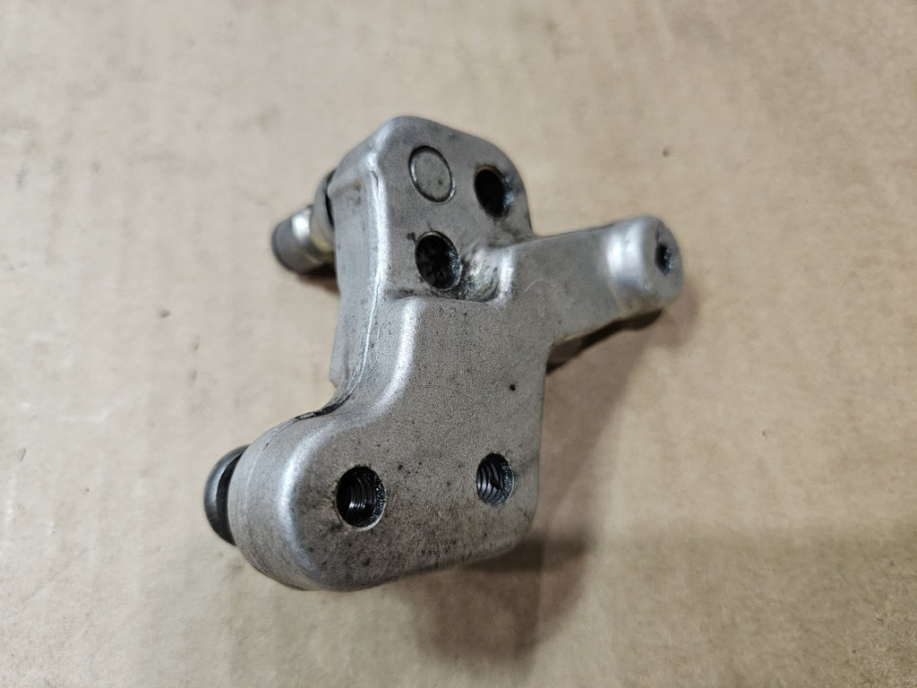 2006-2010 Suzuki GSXR600 GSXR750 OEM Gear Shift Lever Bracket Mount 25681-01H002