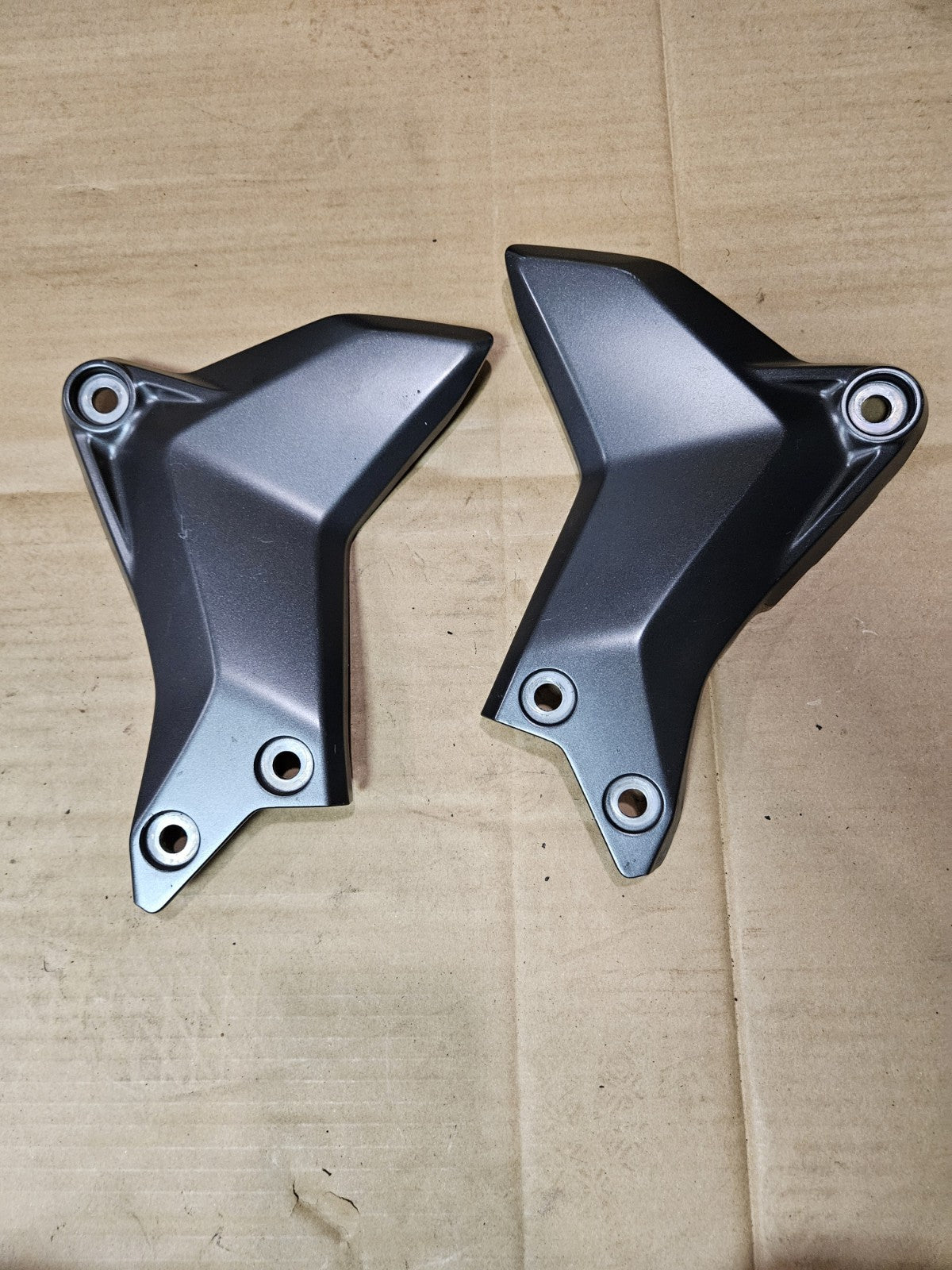 2022-2025 Yamaha YZF-R7 R7 OEM Frame Trim Fairing Cover Side Panel Set0