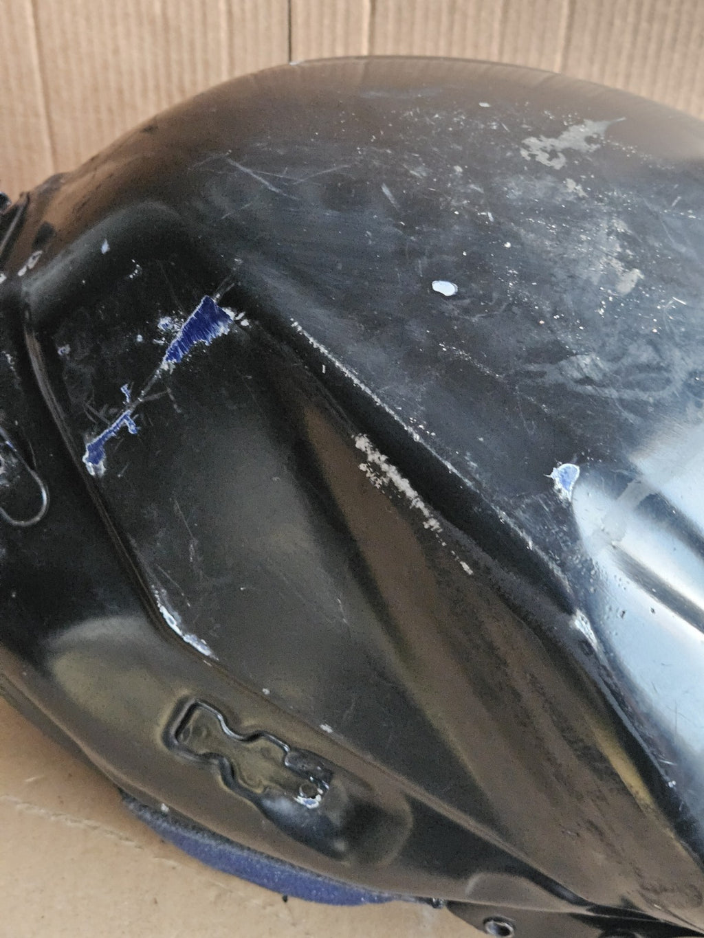 08-16 R6 R6R GAS TANK FUEL CELL PETROL RESERVOIR INSIDE Clean DENTED READ6