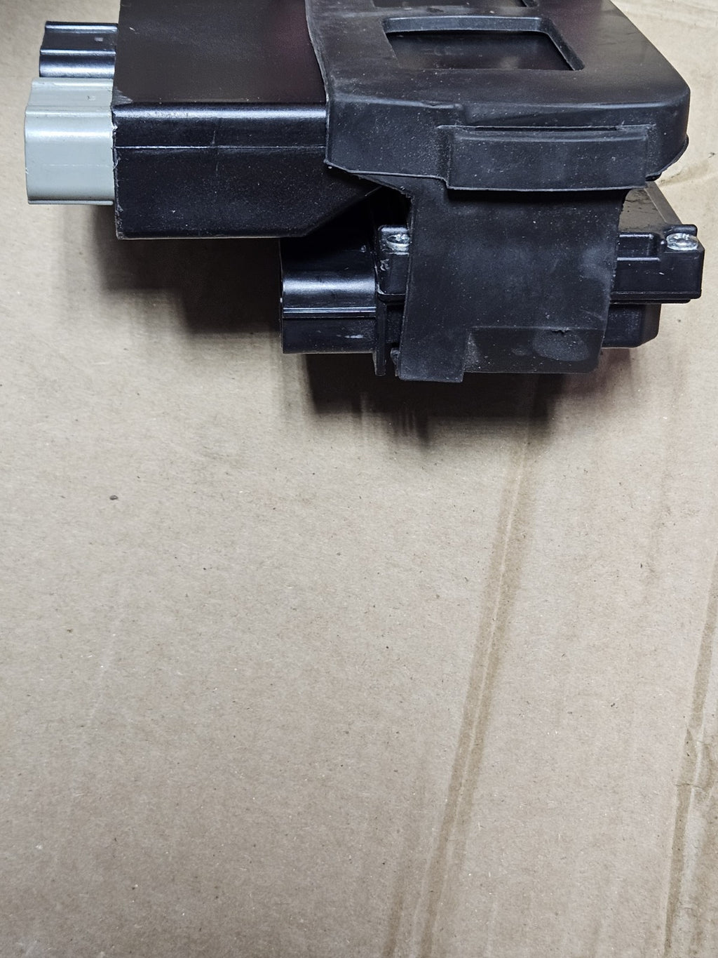 19-23 Kawasaki ZX6R ZX636 Ninja Ecu Ecm RelayJunction Box 21175-1916 MOORE MAFIA