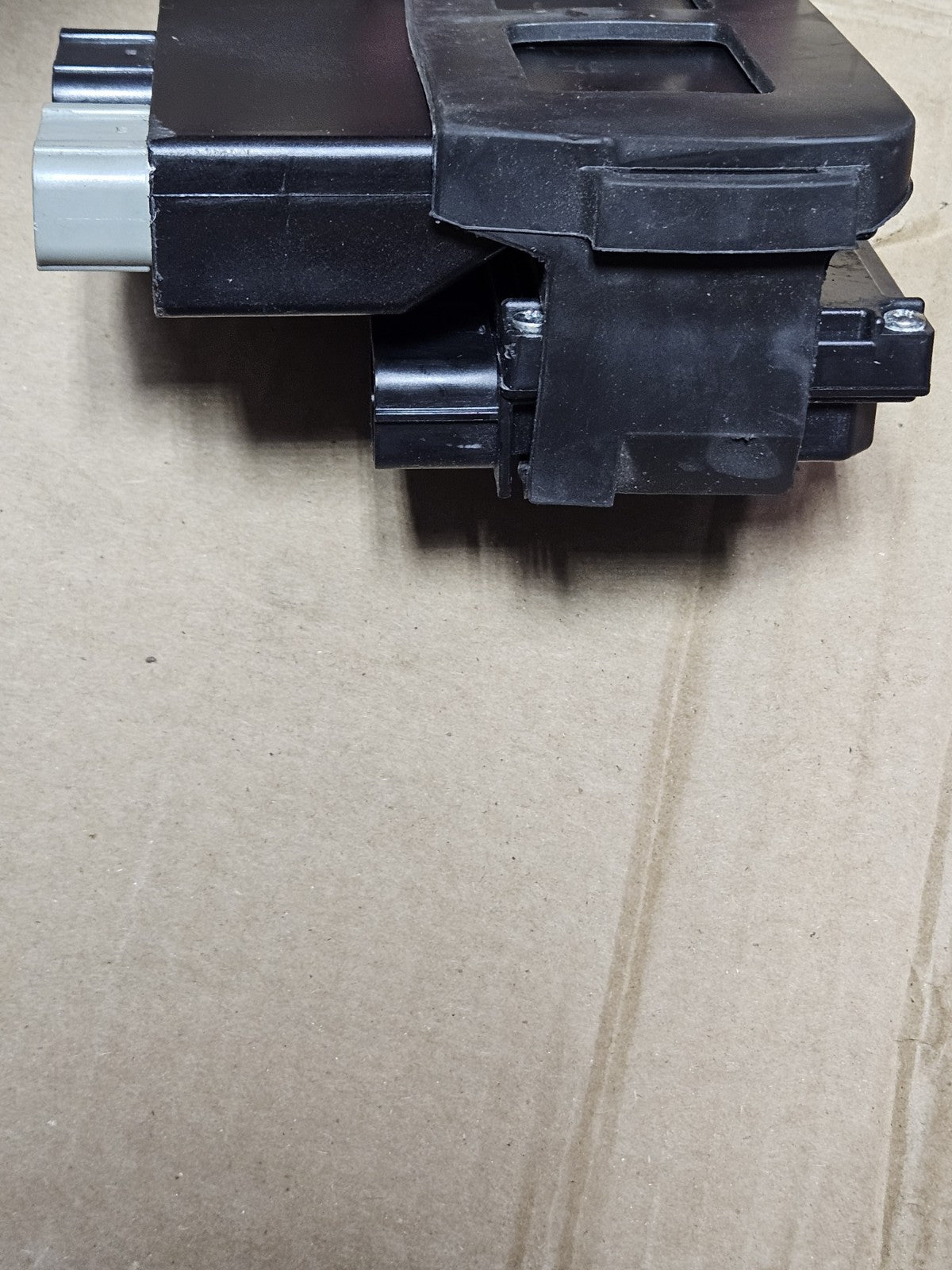 19-23 Kawasaki ZX6R ZX636 Ninja Ecu Ecm RelayJunction Box 21175-1916 MOORE MAFIA
