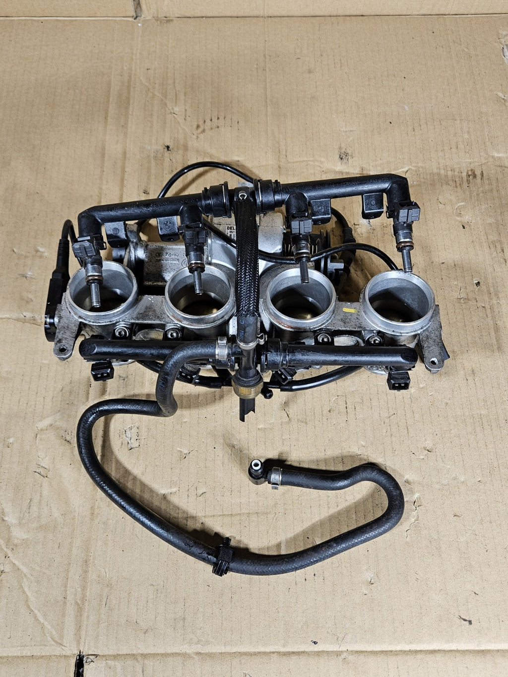 2009-2014 BMW S1000RR OEM Throttle Bodies Primary Secondary Injectors READ0