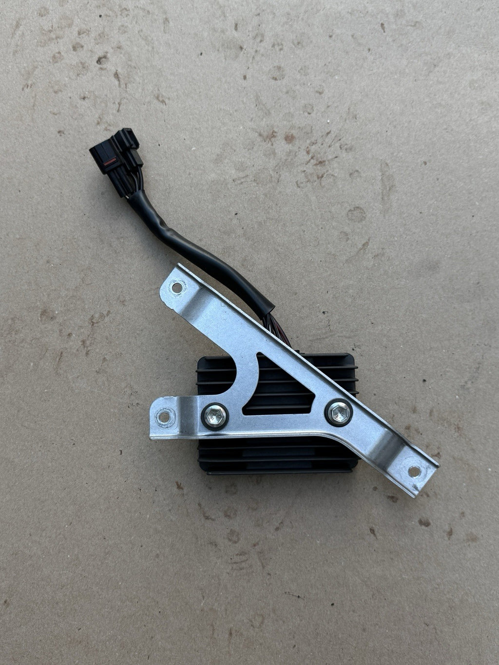 09-16 2012 Suzuki GSXR1000 OEM Rectifier Voltage Regulator Charging Unit