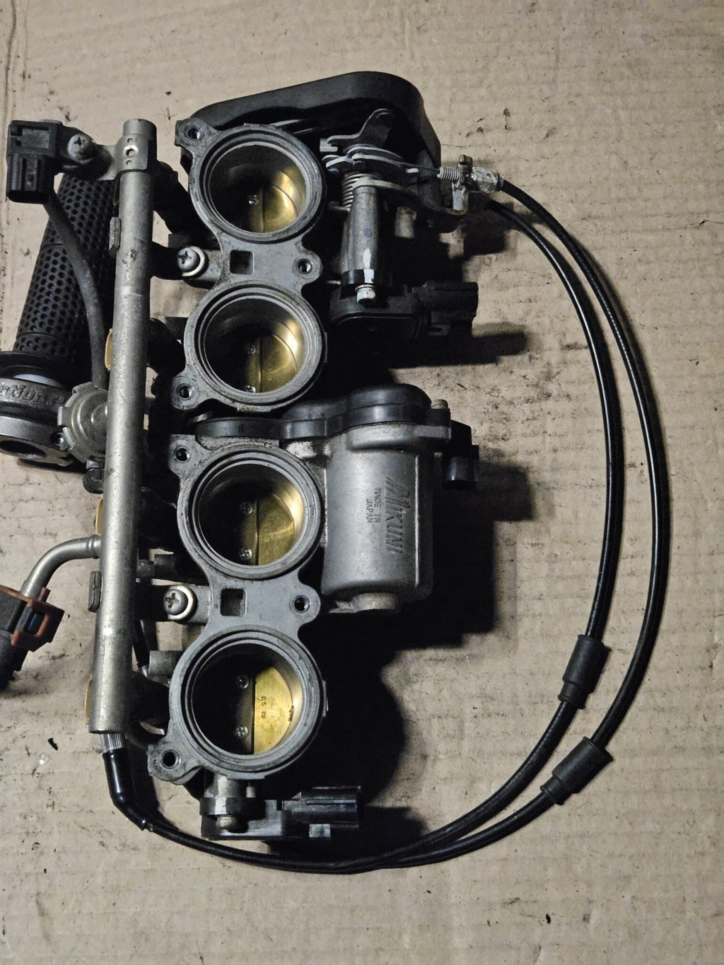 2008-2016 Yamaha YZF-R6 R6 OEM Throttle Bodies Fuel Injectors 13S-13750-00-0018