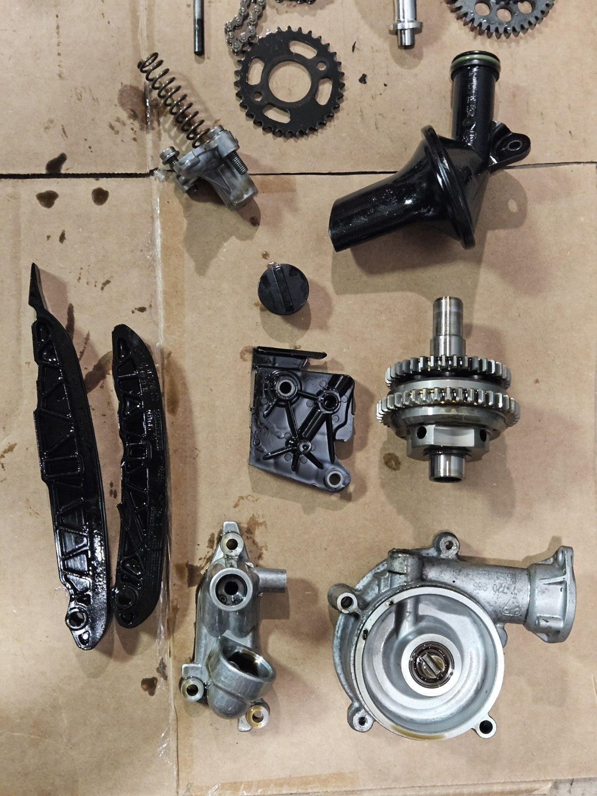 2011-2014 BMW S1000RR OEM Engine Cam Chain Misc Parts 2014