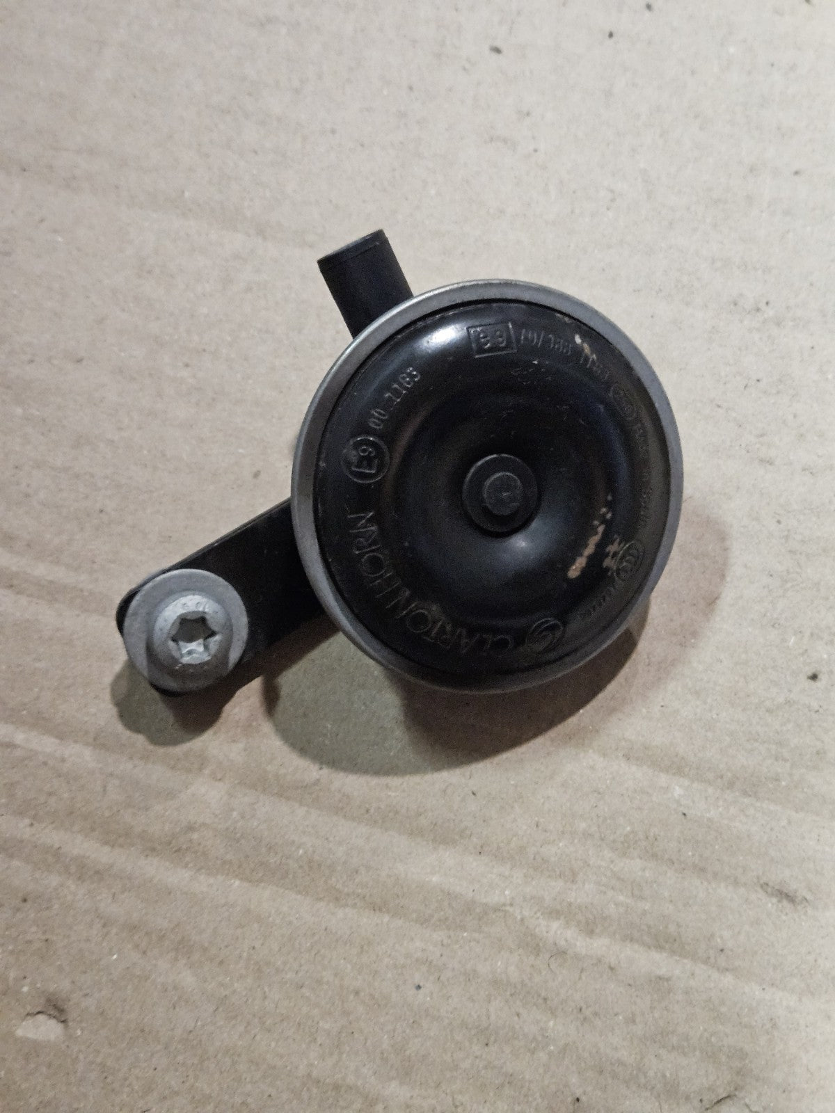 10-24 BMW S1000RR & R1200R R1200RS R1250R R1250RS & F800GT F800S F800ST OEM Horn