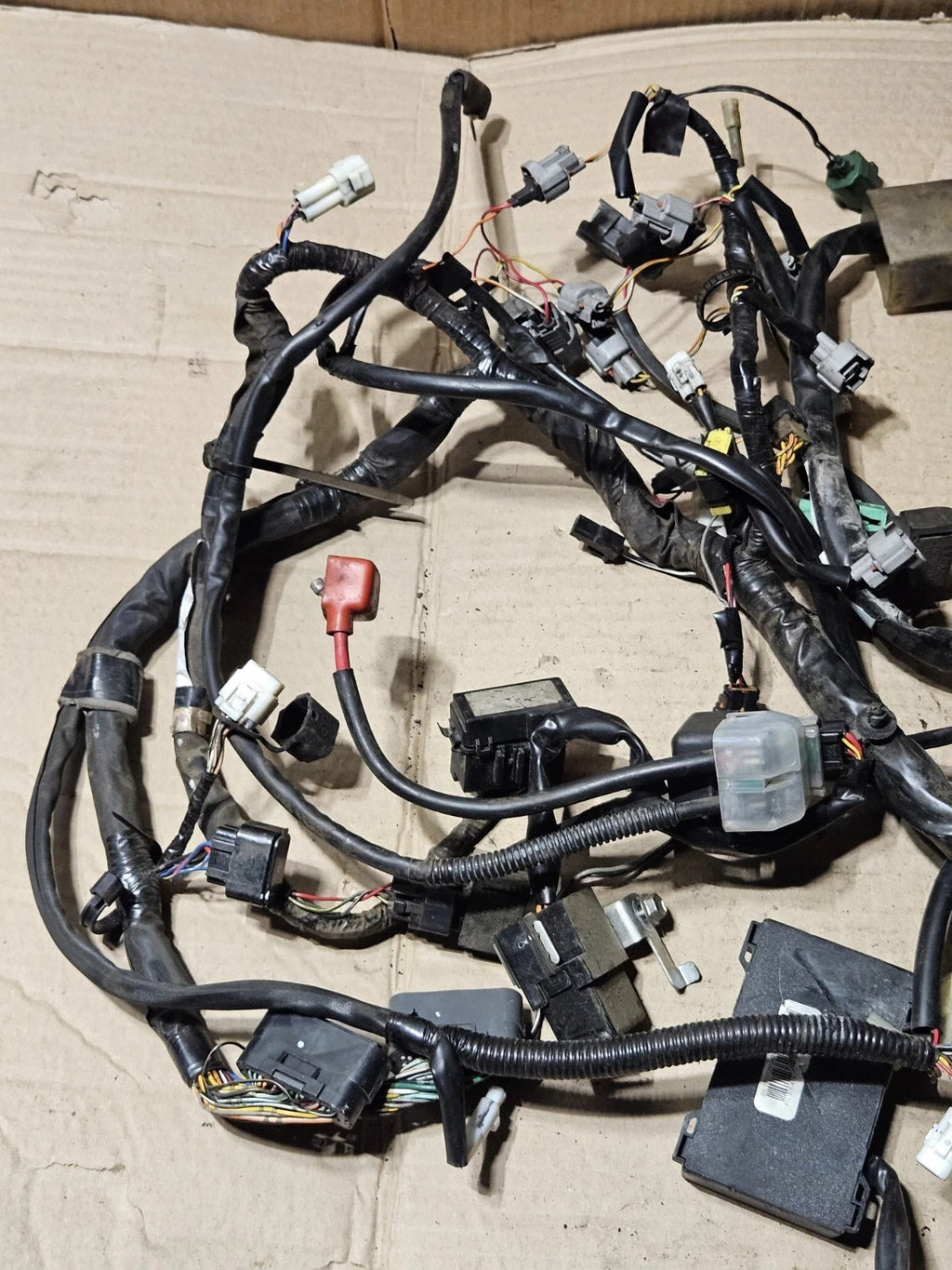 2006-2007 Suzuki GSXR600 GSXR750 K6 K7 OEM Wiring Harness Loom PC3 36610-01H304