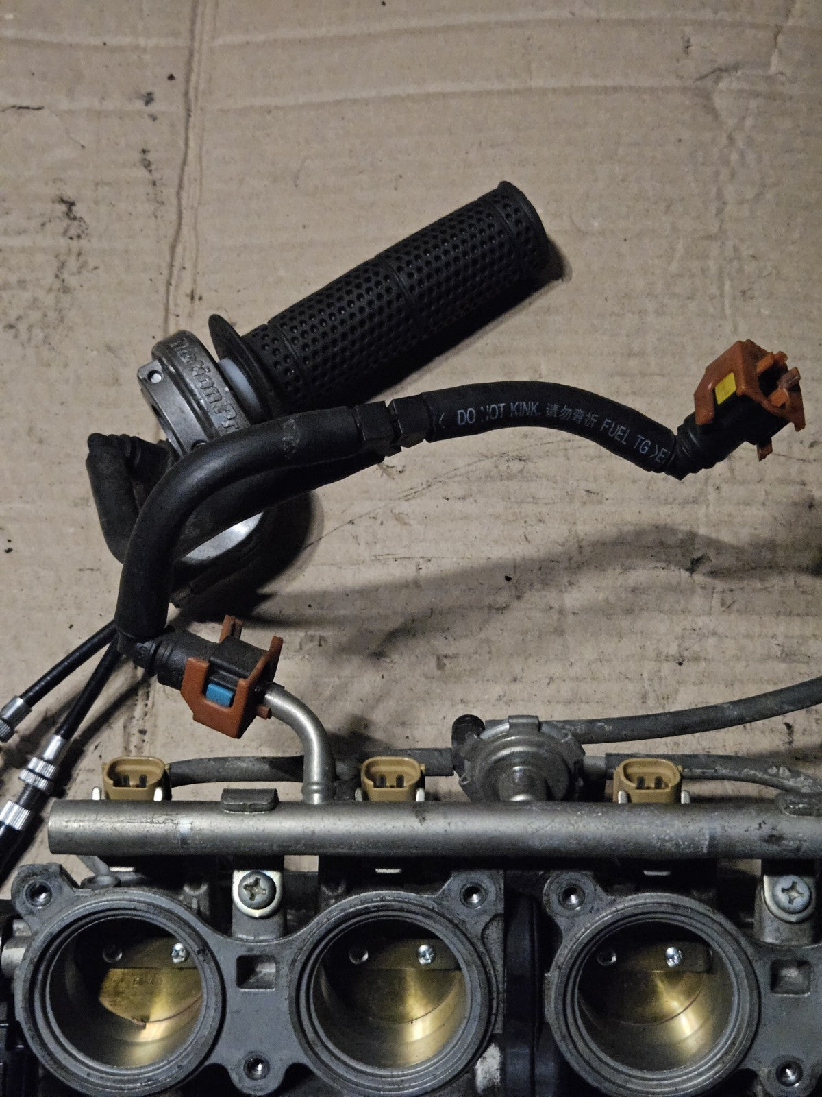 2008-2016 Yamaha YZF-R6 R6 OEM Throttle Bodies Fuel Injectors 13S-13750-00-0010