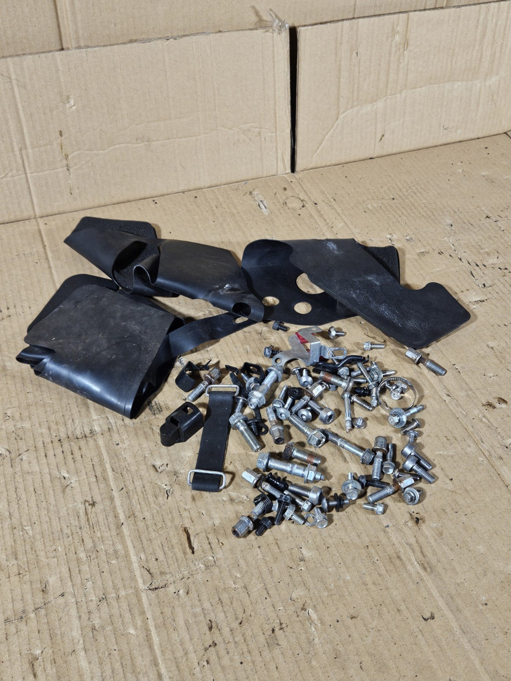 2013 Honda CBR600RR Miscellaneous Bolts OEM 64350MJCA20ZA 2013-2020 Honda CBR6000