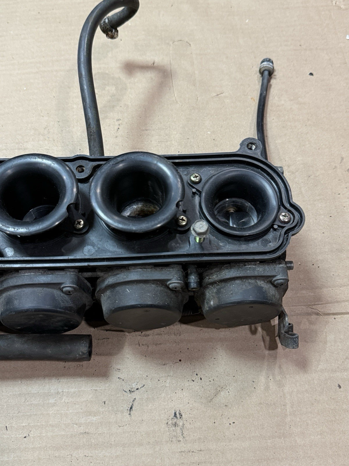 1998-1999 Kawasaki Ninja ZX6R ZX-6R ZX600G OEM Carburetors Carbs Carb Rack Bank1