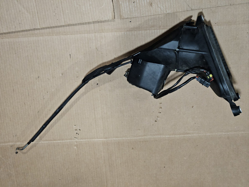 12-19 Ducati Panigale 899 959 1199 1299 OEM RADIATOR FAN TRIM ASSEMBLY OEM