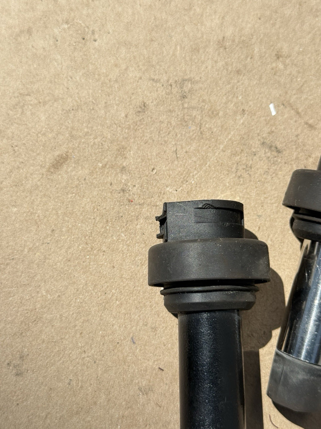 10-19 2013 BMW S1000RR OEM IGNITION COILS COIL SPARK PLUG CAPS DAMAGED