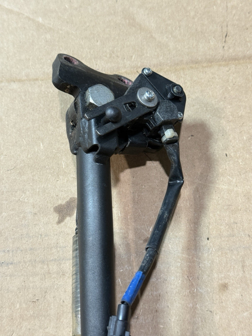 19-23 Kawasaki Ninja ZX6R ZX636 636 OEM Kickstand Side Stand Jiffy 34024-01159