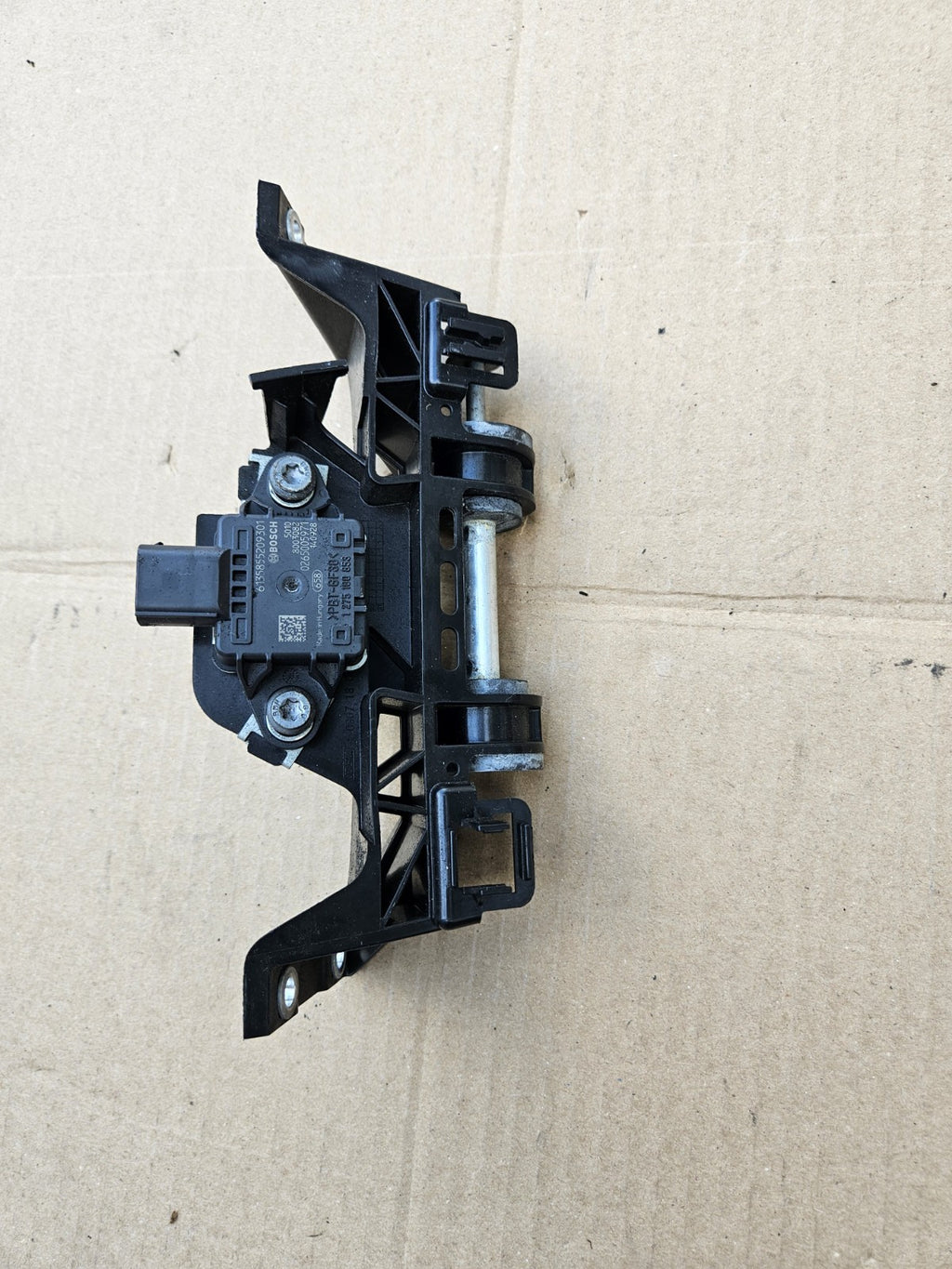 2015-2018 BMW S1000RR OEM Lean Angle Tip Sensor 1275100583 w/ Bracket