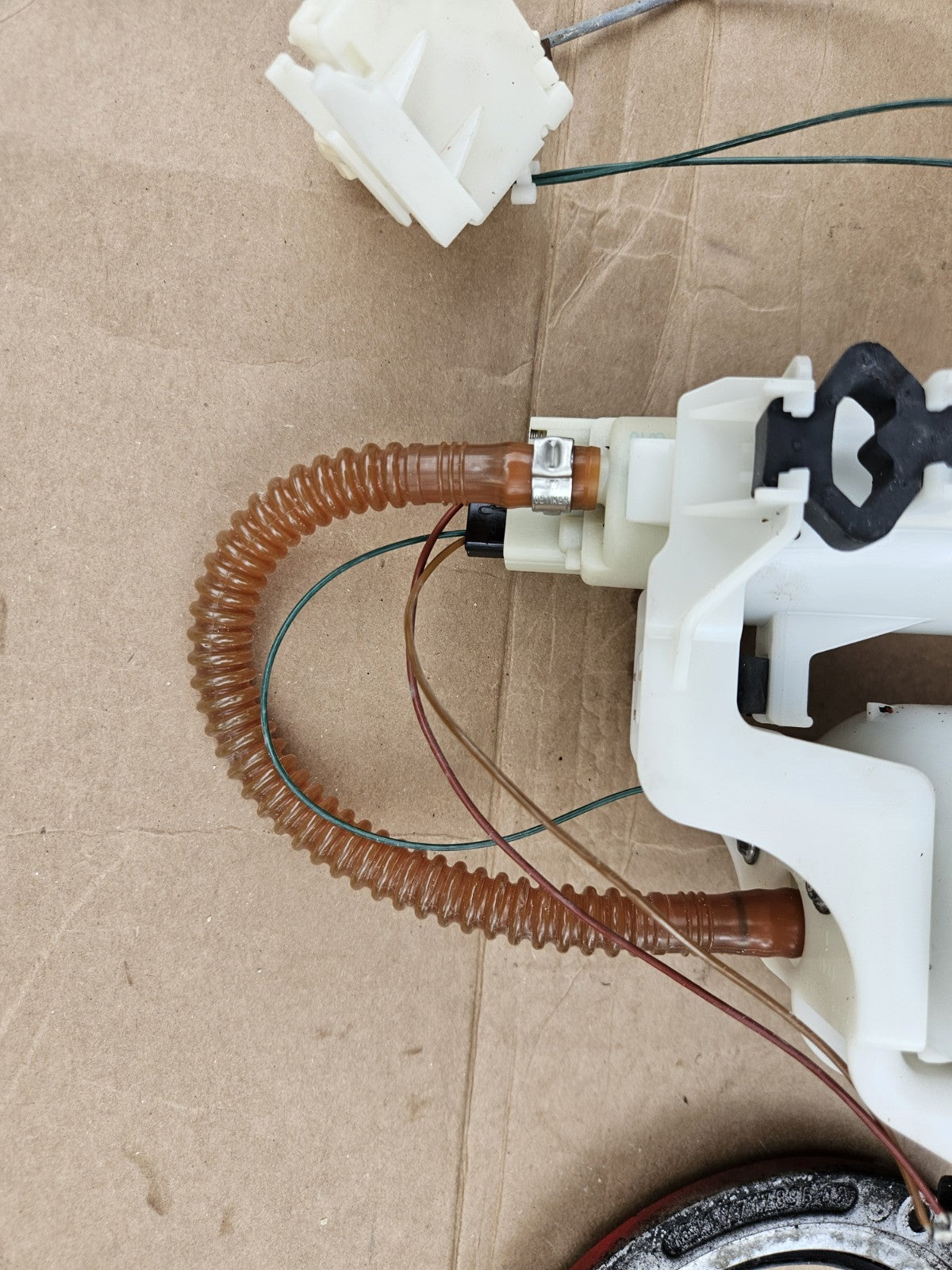 2010-2014 BMW S1000RR K46 OEM Genuine Complete Fuel Pump Sending Unit Gas Petrol3