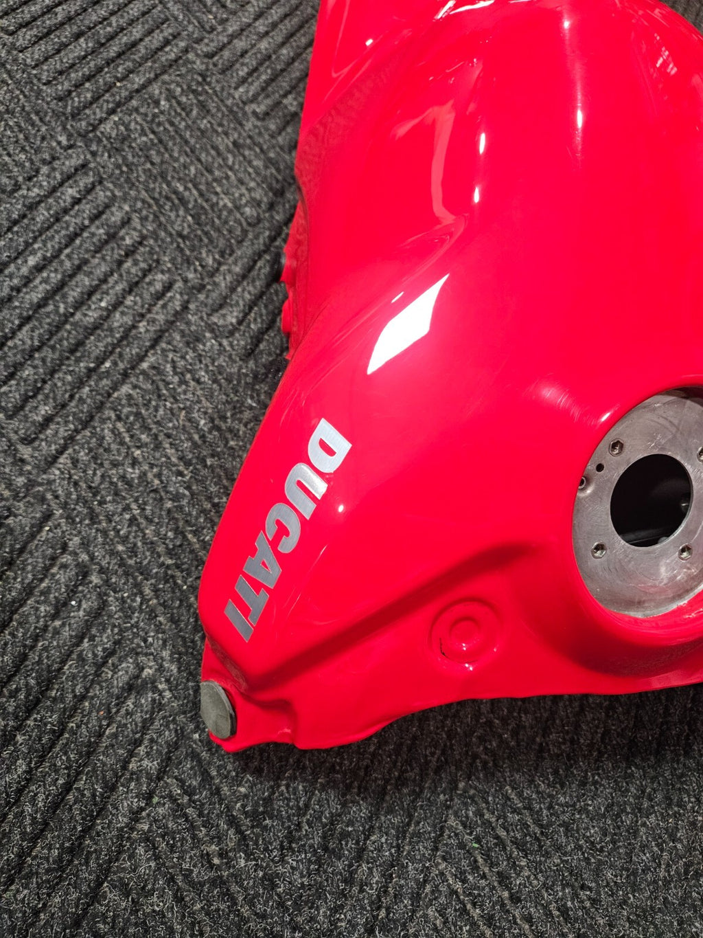 2018-2021 Ducati Panigale V4 V4S OEM Fuel Gas Tank Petrol Genuine