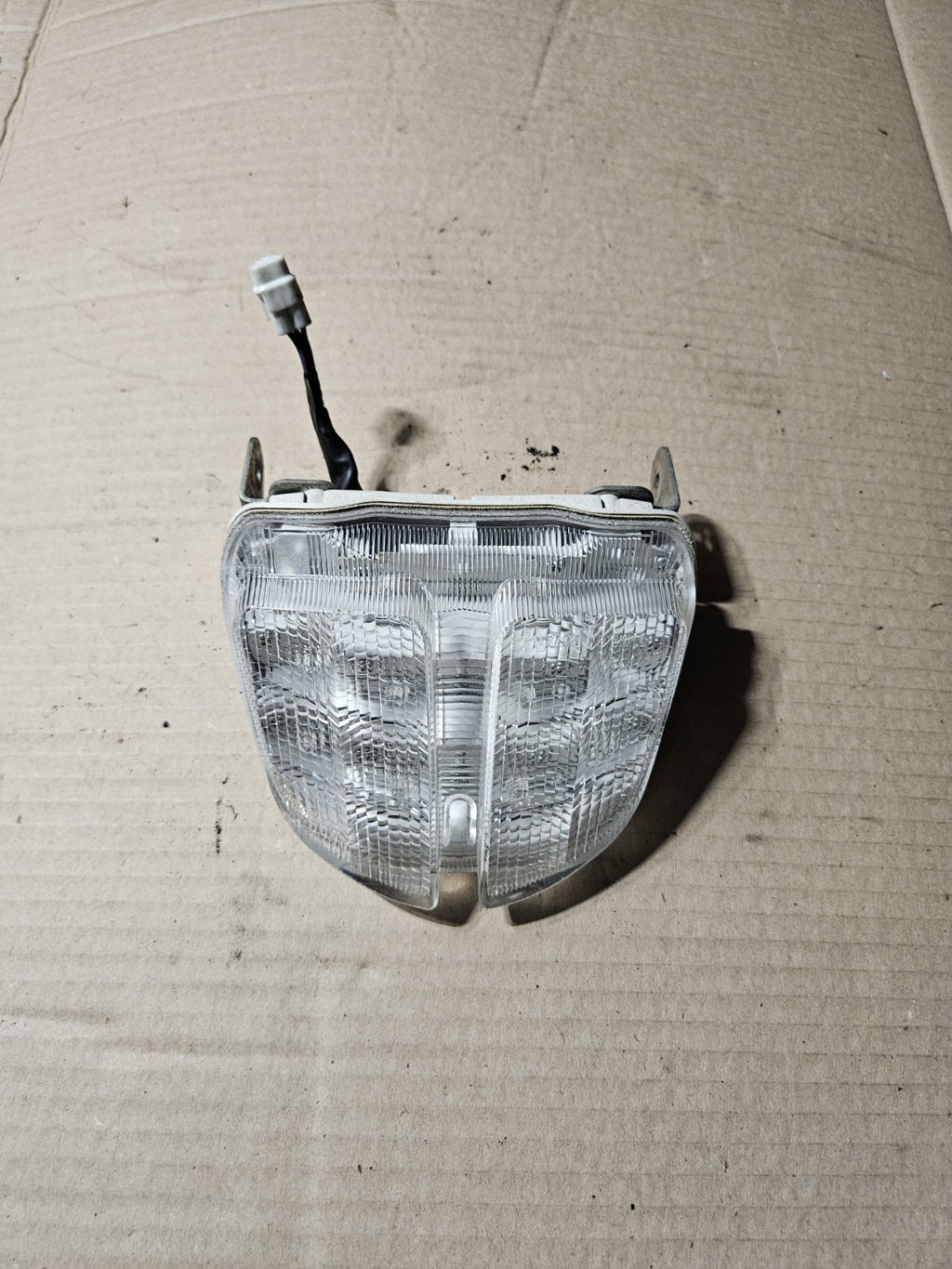 2006-2007 Suzuki GSX-R600 GSXR600 GSXR750 OEM Rear Tail Light Lamp 35710-01H300