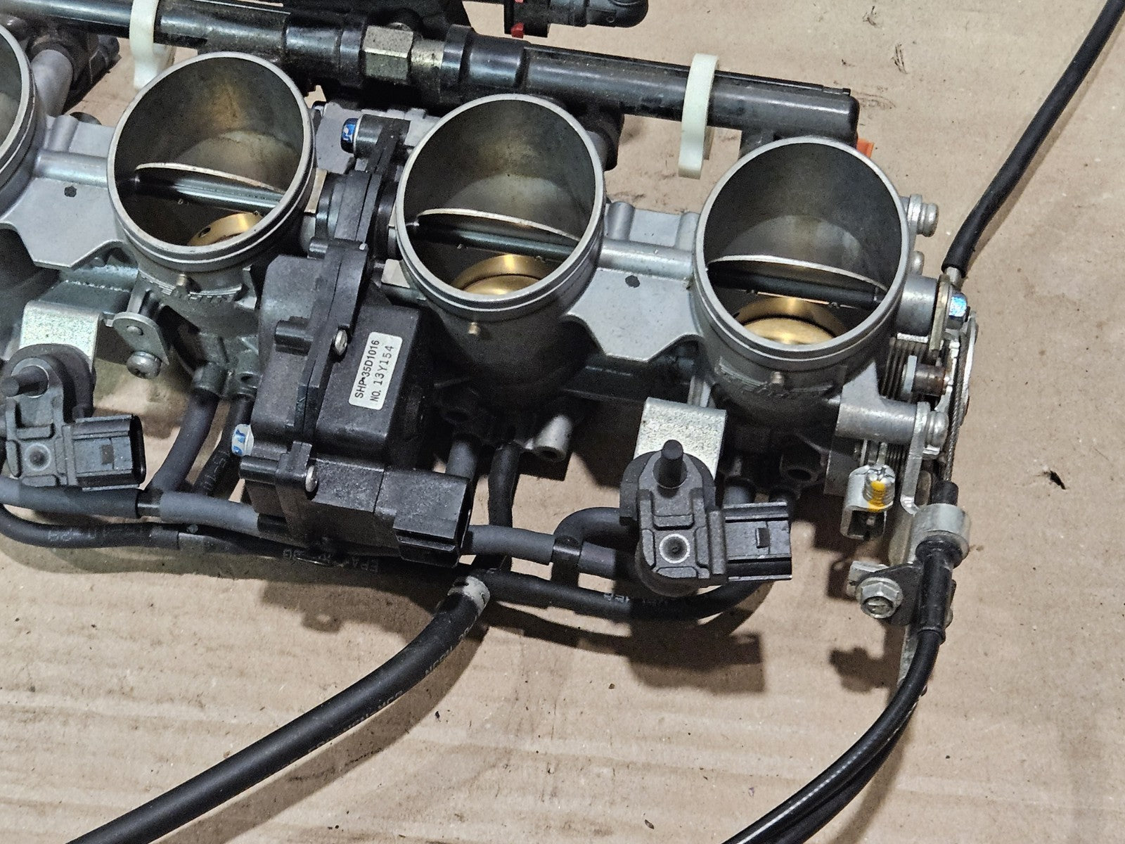 2013-2018 Kawasaki Ninja ZX6R 636 OEM Throttle Bodies Injectors 2017