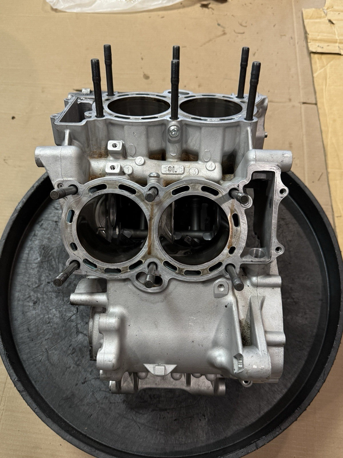 Aprilia RSV4 V4 1100 21+ OEM Engine Motor Crank Cases Case Block Crankcase 21-250