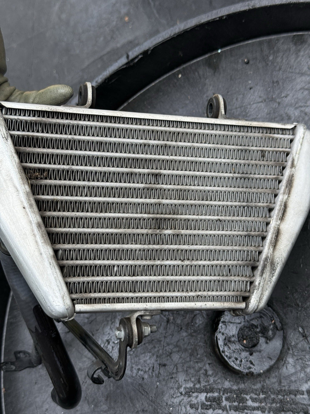 21-25  Aprilia RSV4 1100 Tuono OEM Lower Engine Motor Oil Cooler Assembly16