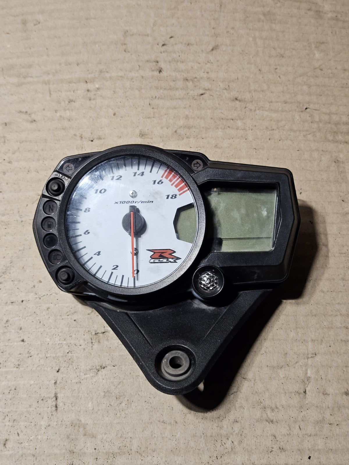 2006-2007 Suzuki GSXR600 GSX-R600 K6 K7 OEM Speedometer Gauge Cluster Tachometer3