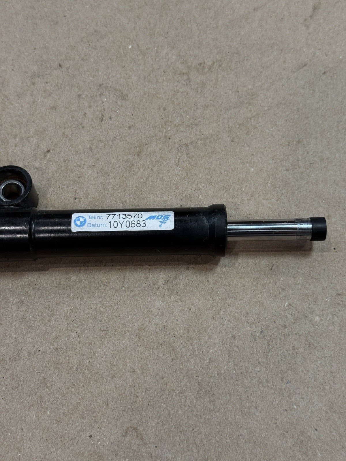 10-14 BMW S1000RR OEM Steering Damper Stabilizer Steering Shock 7713570