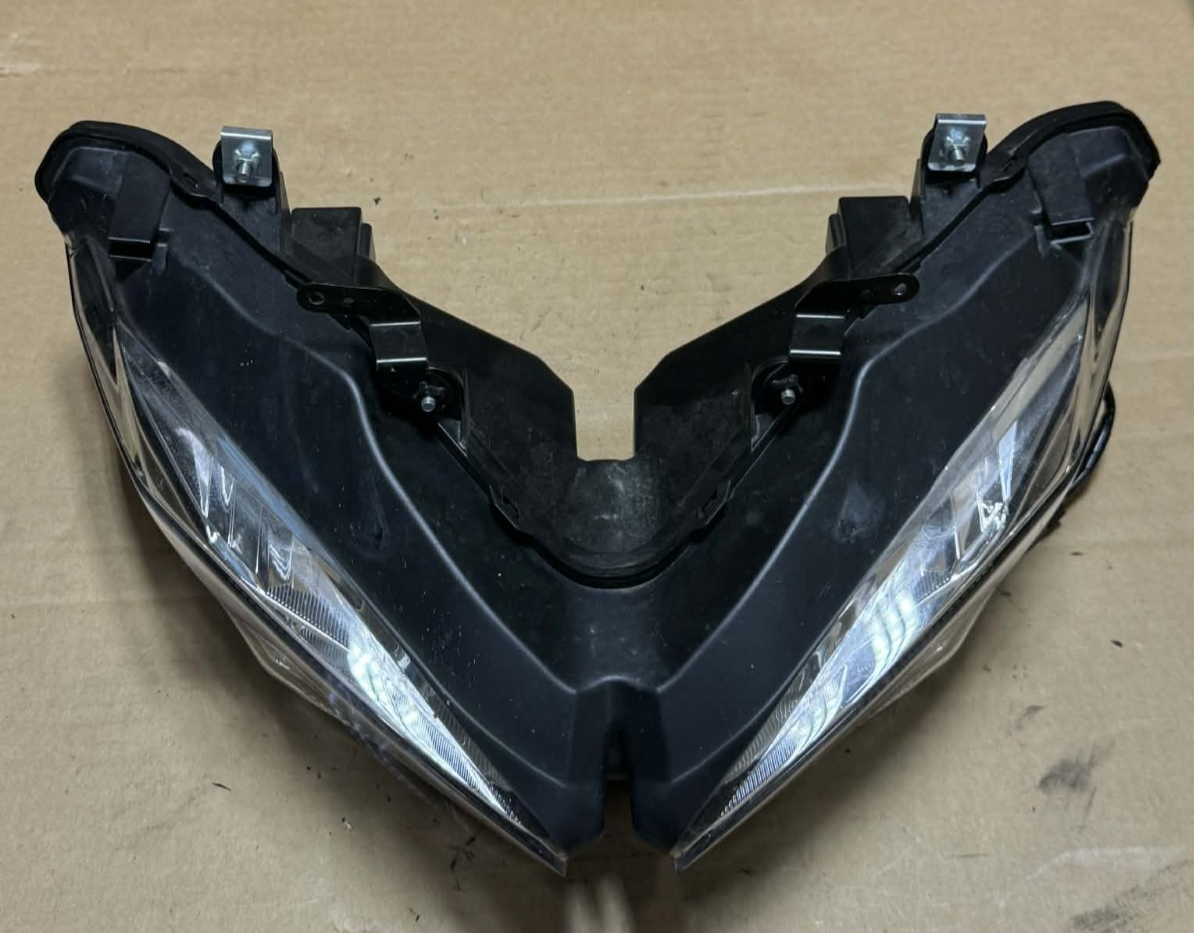 19-23 2023 Kawasaki ZX6R ZX636 636 Ninja GENUINE OEM Headlight Assembly
